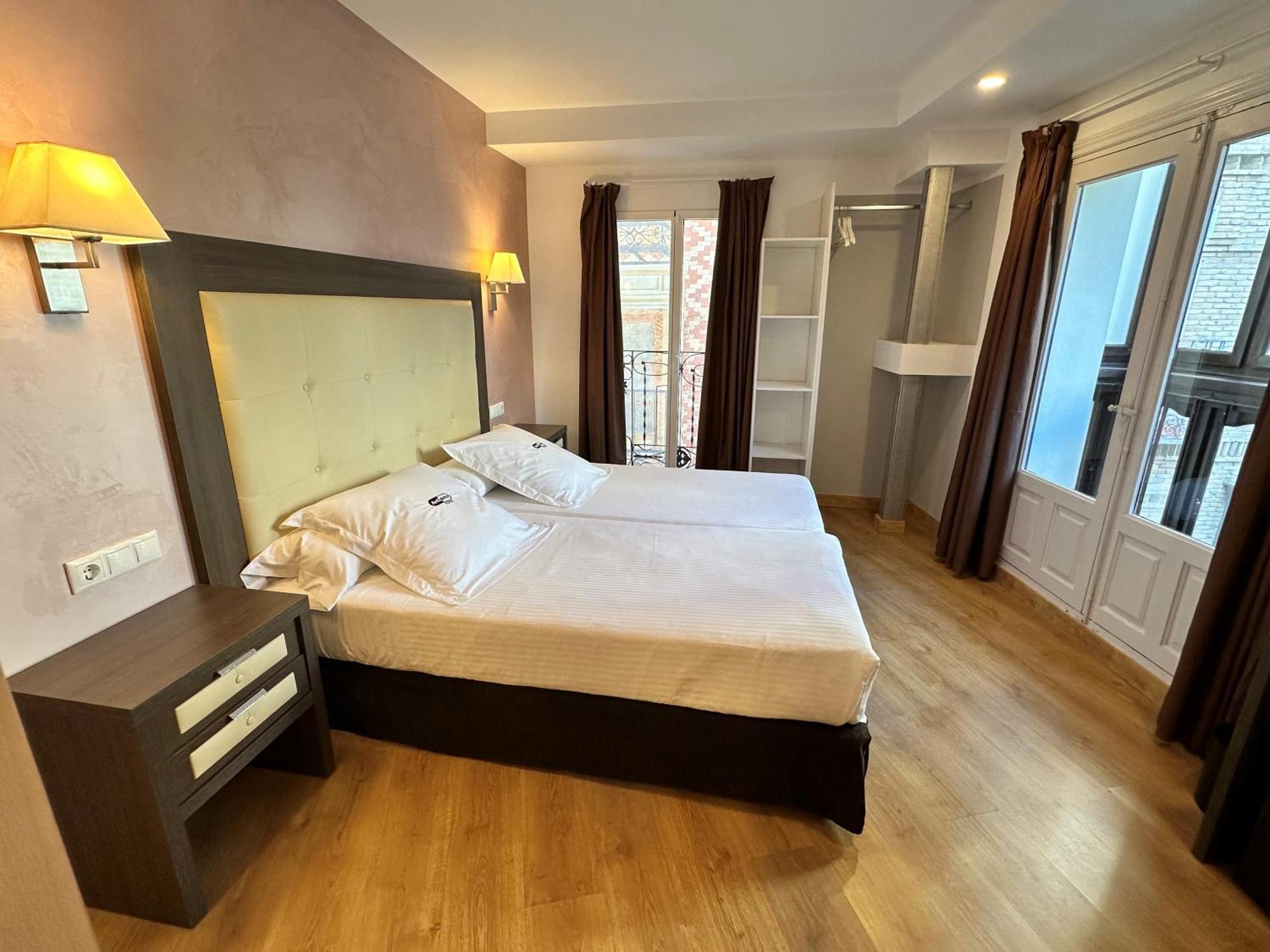 Superior Twin Room,1521535498:JPEG