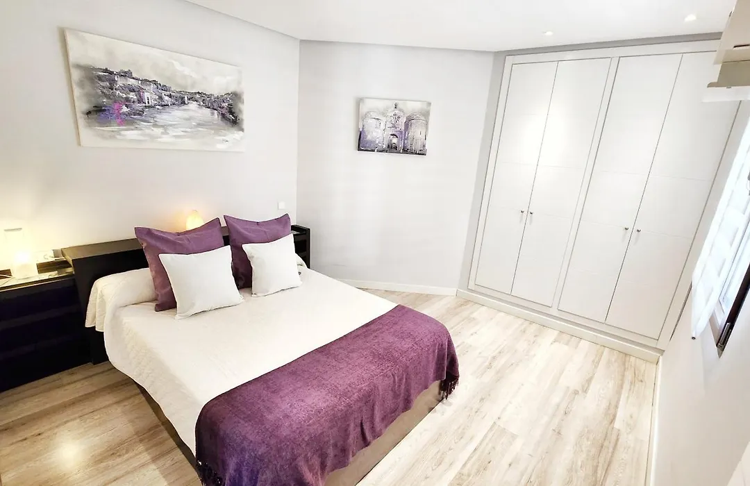 Cervantes Apartamentos-1